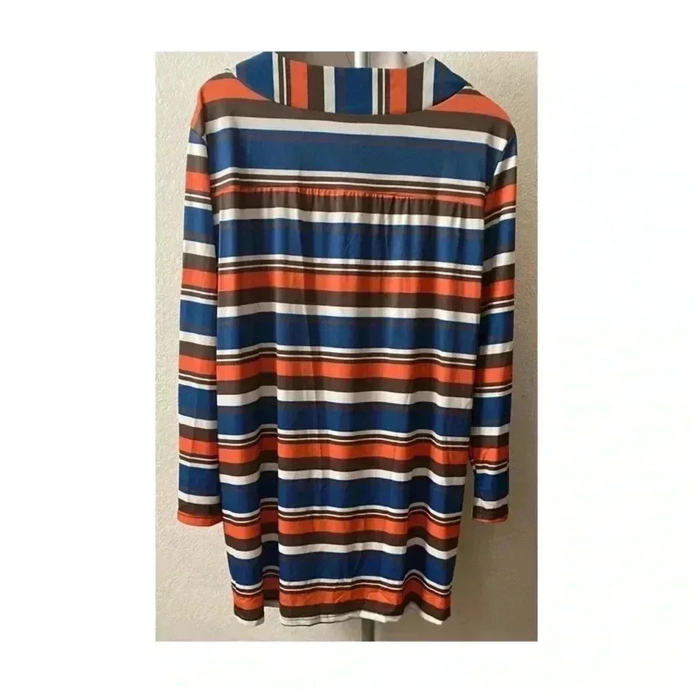Lily Plus-Size Stripe V-Neck Botton Accent Long Sleevetunic 2x — image 2 of 8